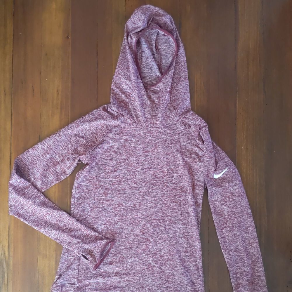 Nike Dri Fit Pullover